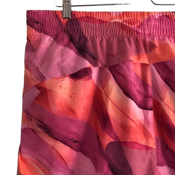 Athleta Printed Mesh Racer Run Shorts 4” Size 1X Pink Orange - Picture 8 of 14